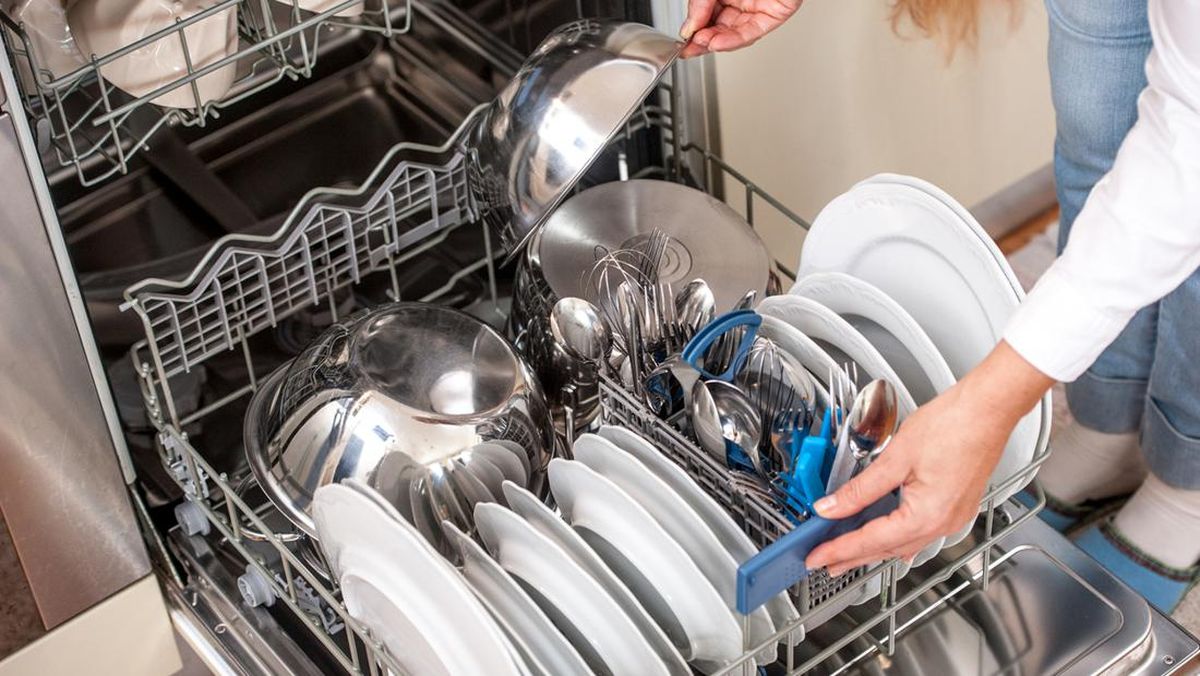 Dishwasher: Inovasi Cerdas untuk Mempermudah Pekerjaan Dapur
